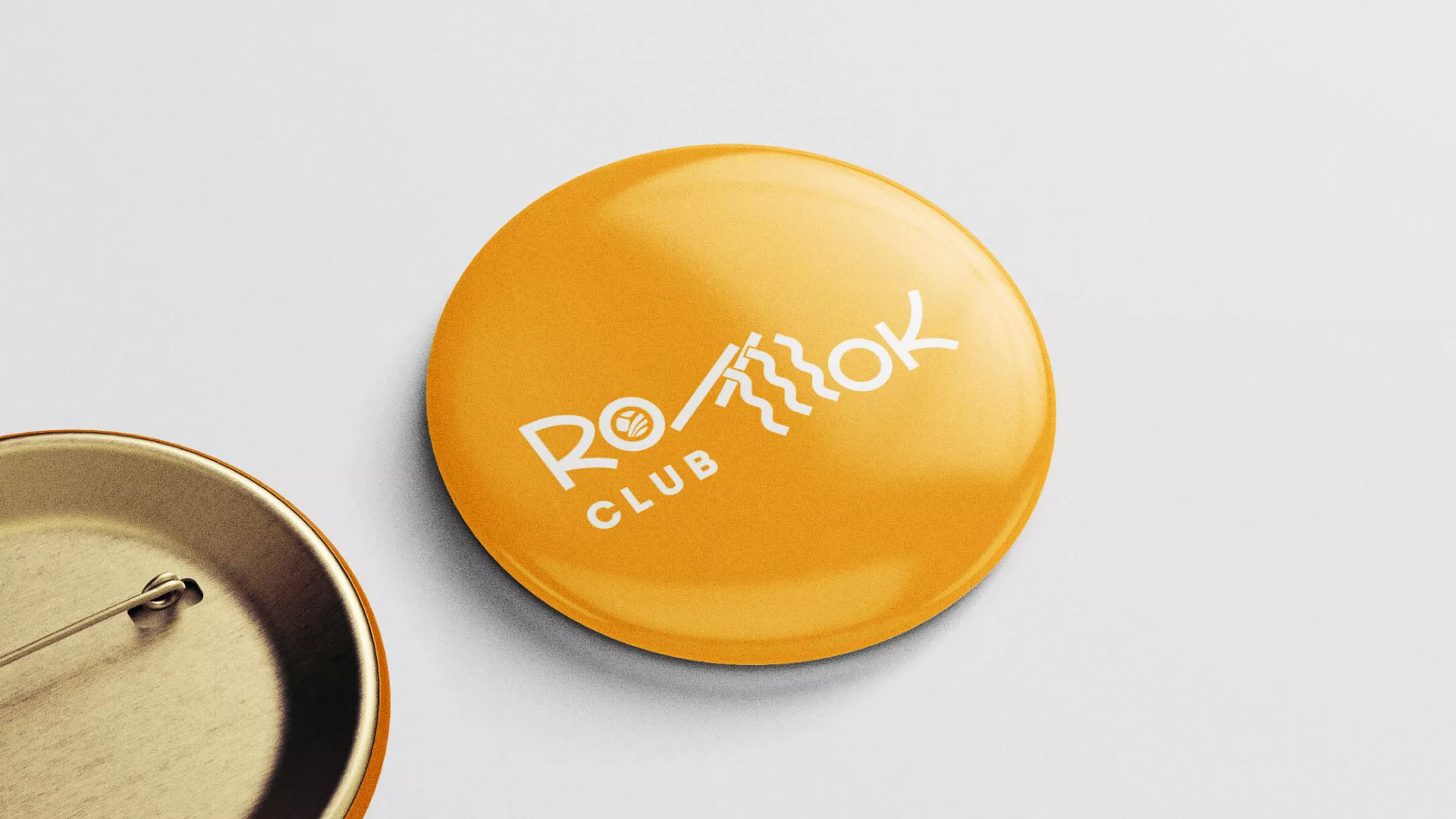Создание логотипа суши-бара «Roll Wok Club» в Кубинке